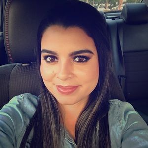 Meet your Posher, Betsy